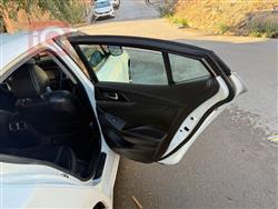 نيسان ماكسيما